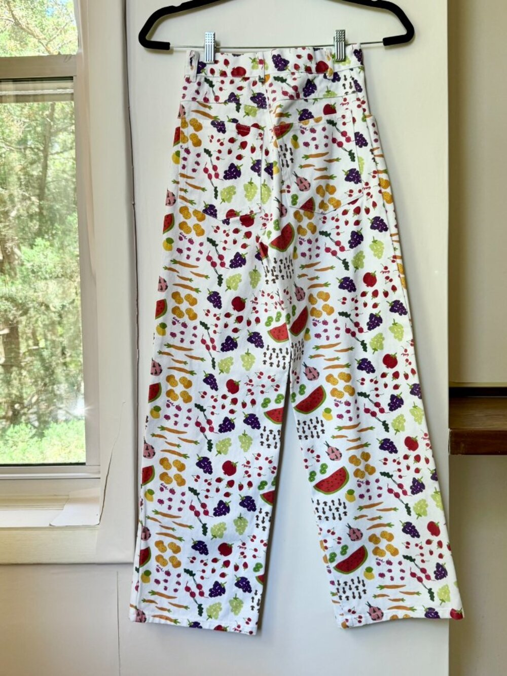 Lisa Says Gah Robyn Wide-Leg Jeans Farmers Market Fruit Print 25 - Picture 11 of 13